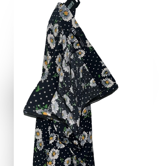 Zara Pants with Side Zipper Size XS - Picture 6 of 6